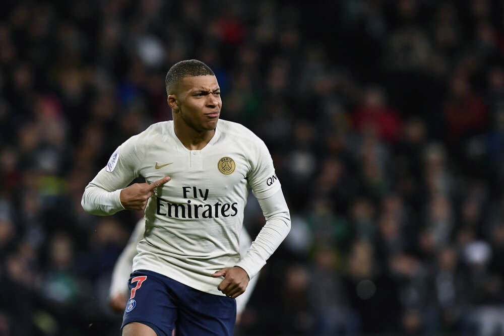 这起虚开专票案改判后刑期减半，释放何信号